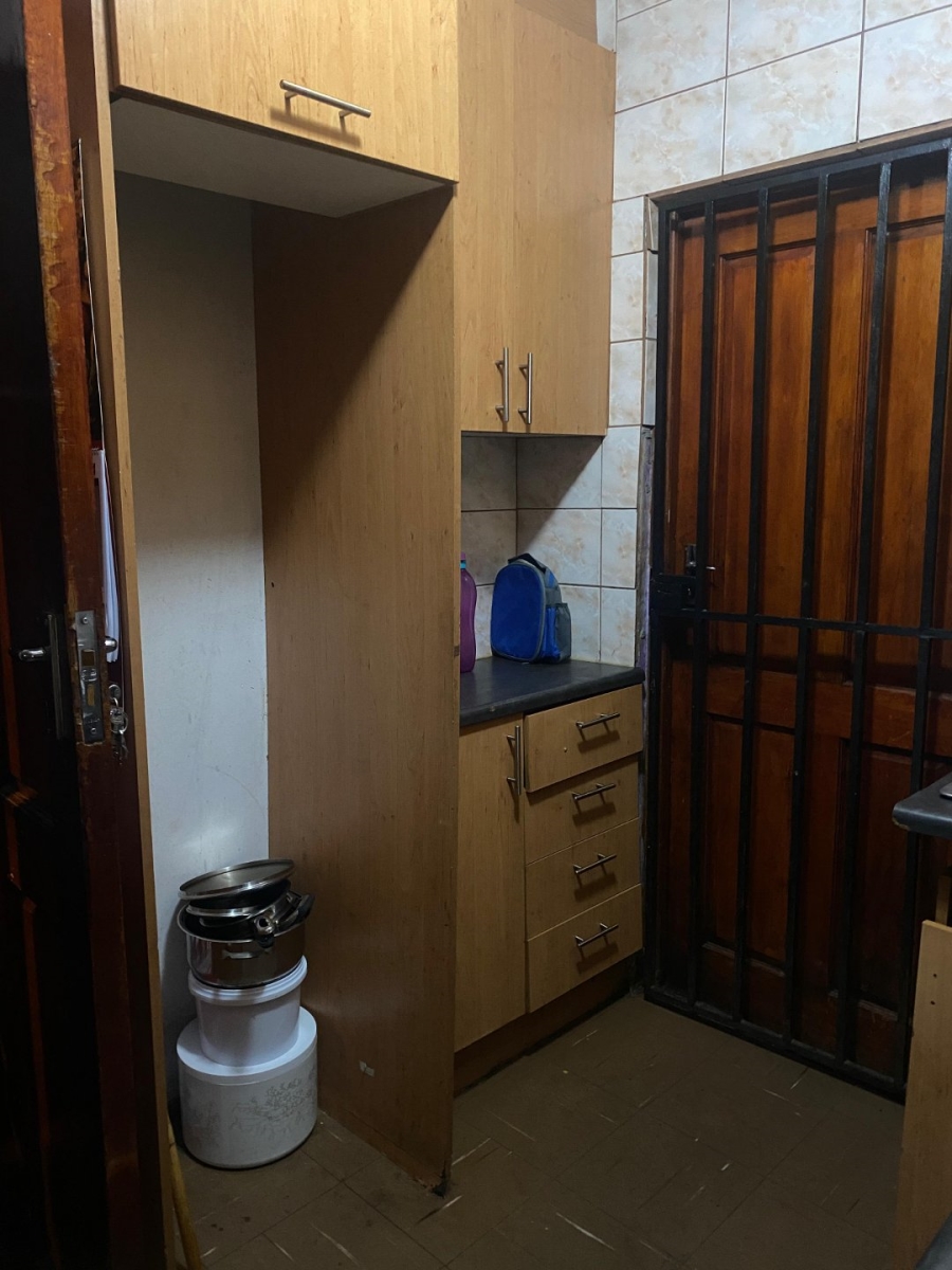 2 Bedroom Property for Sale in Clairewood Western Cape